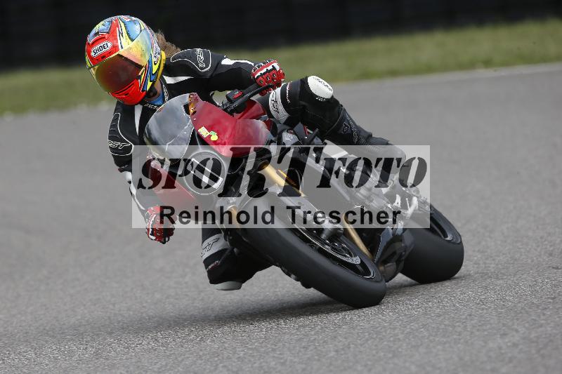 /Archiv-2023/53 31.07.2023 Dunlop Ride und Test Day ADR/Gruppe gelb/1